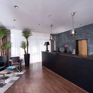 Hotell Tryp By Wyndham Aquamarin