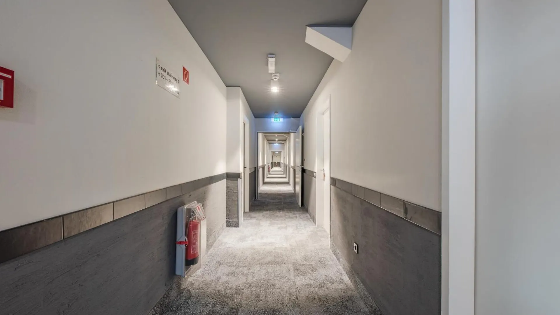 Hotel A&O Hamburg City